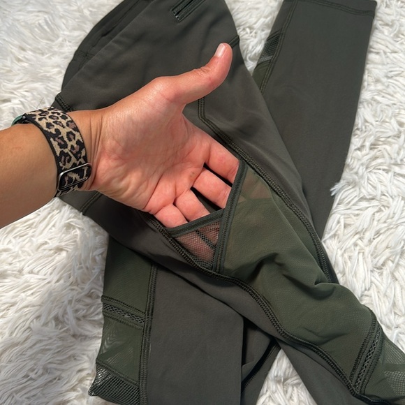 Lululemon Speed Up Tight *Mesh 28" Camo Green - Picture 4 of 8